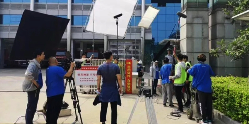 青春无问东西，奋斗自成芳华！(图11)
