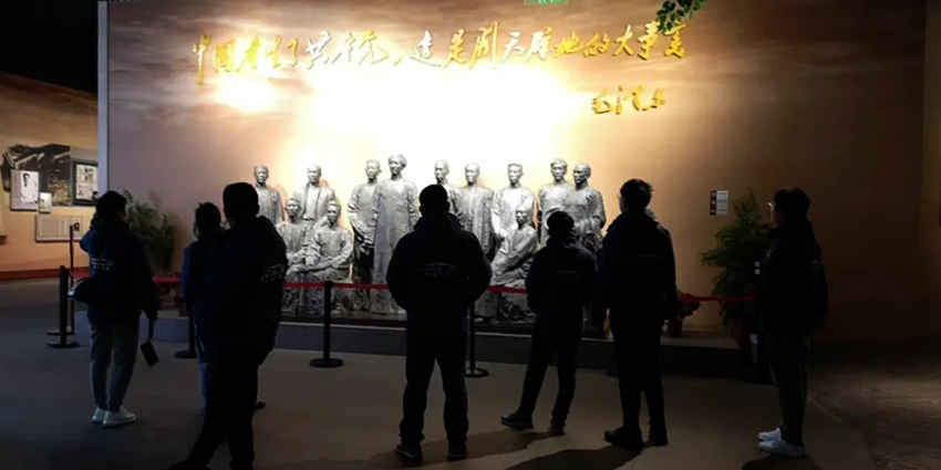 青春无问东西，奋斗自成芳华！(图15)