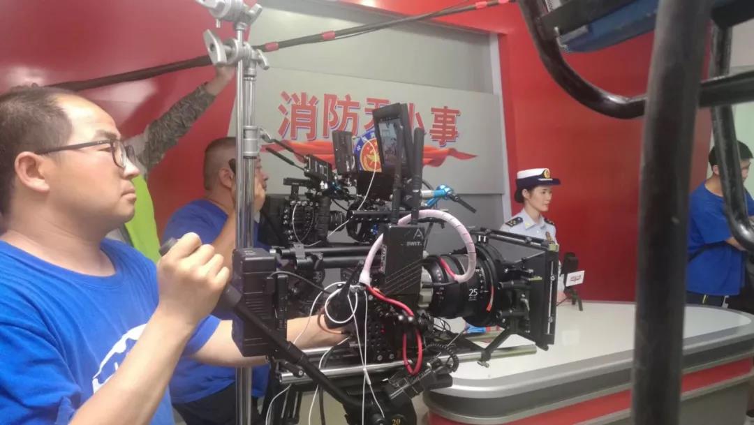 《珍贵的礼物》今日顺利杀青!(图16) 《珍贵的礼物》今日顺利杀青!(图16)