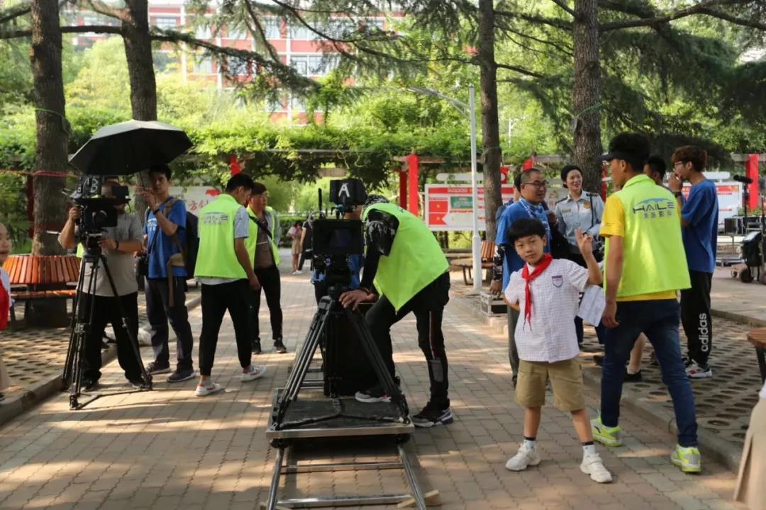《珍贵的礼物》今日顺利杀青!(图20) 《珍贵的礼物》今日顺利杀青!(图20)