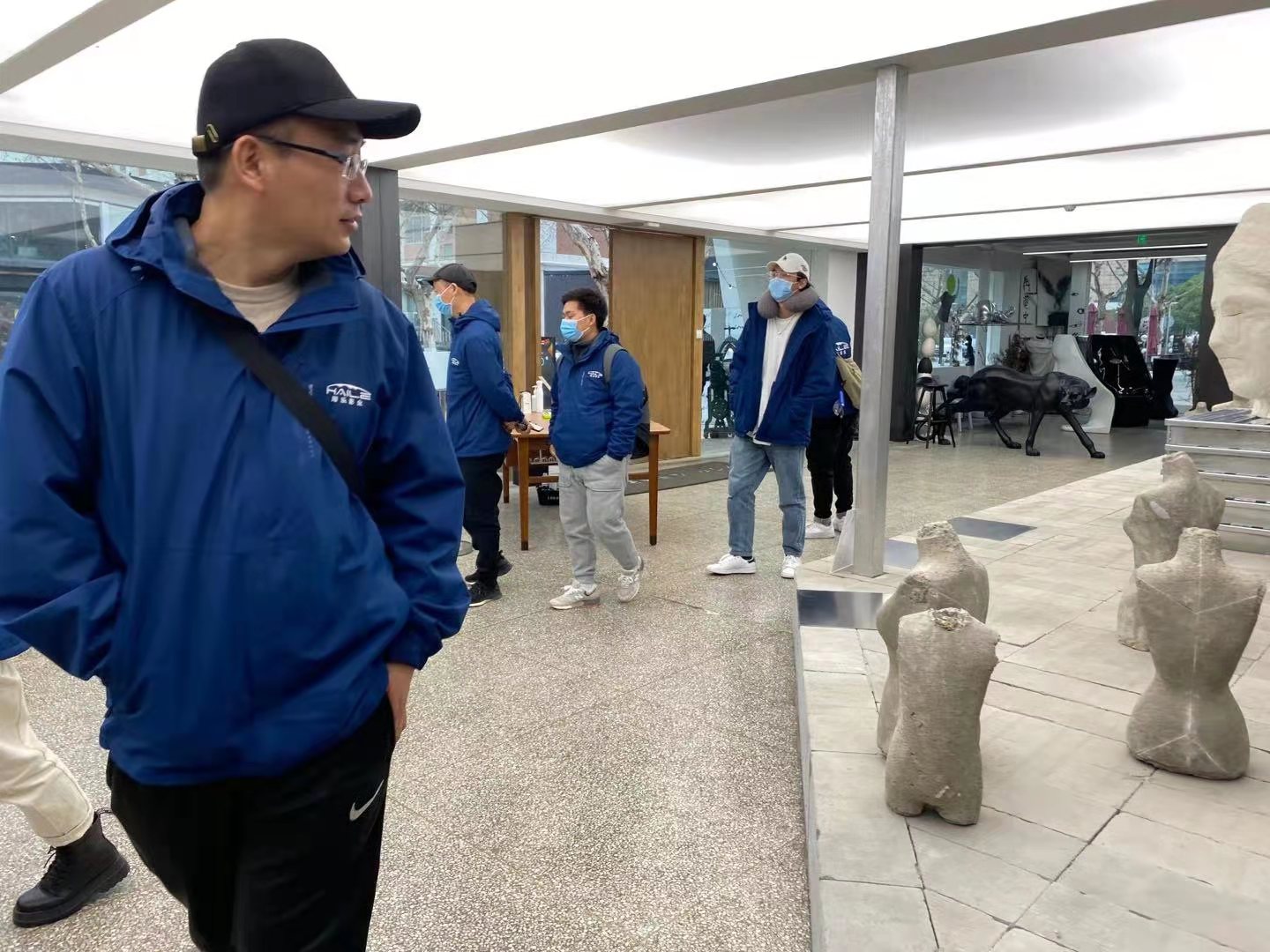 三月，向南迎春去(图12)