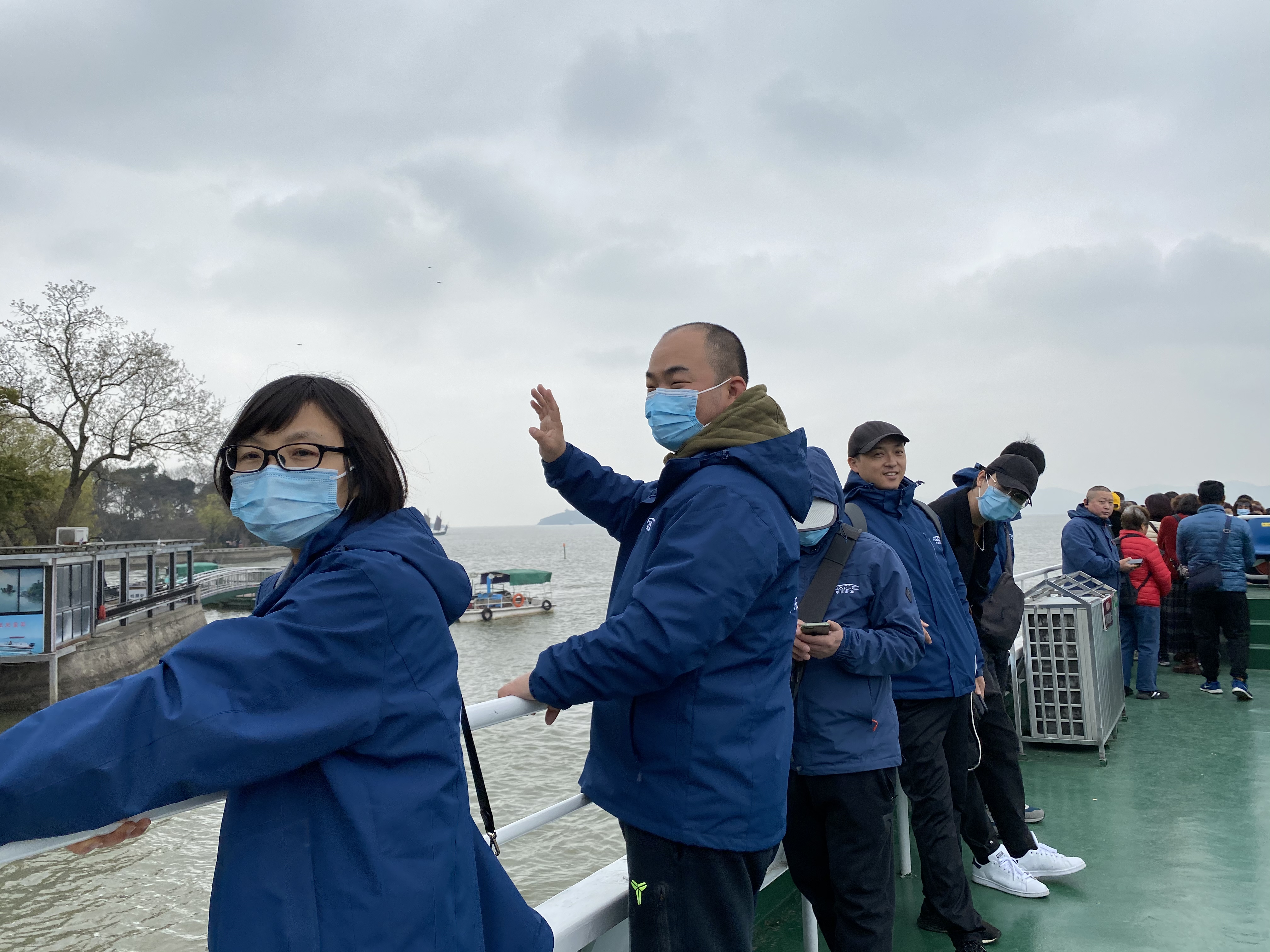 三月，向南迎春去(图39)